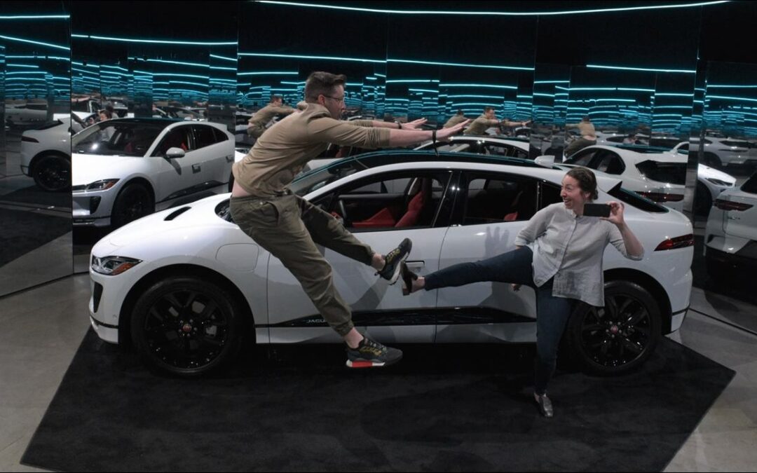 Glassless Mirrors At Jaguar The I-PACE Launch Tour