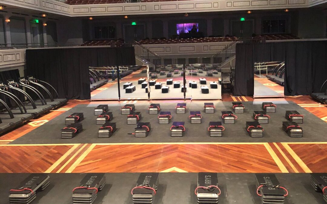 Temporary Portable Fitness/Dance Studio Possible Using Freestanding Glassless Mirrors