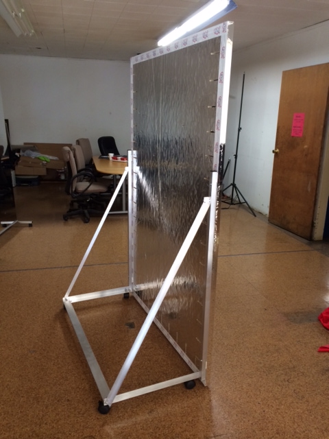 Hidden Floor Stand For Glassless Mirror