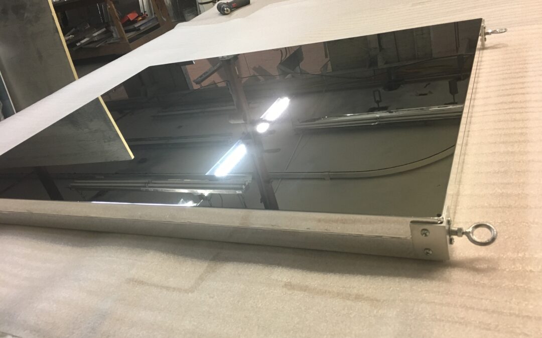 Double-sided Glassless Mirror