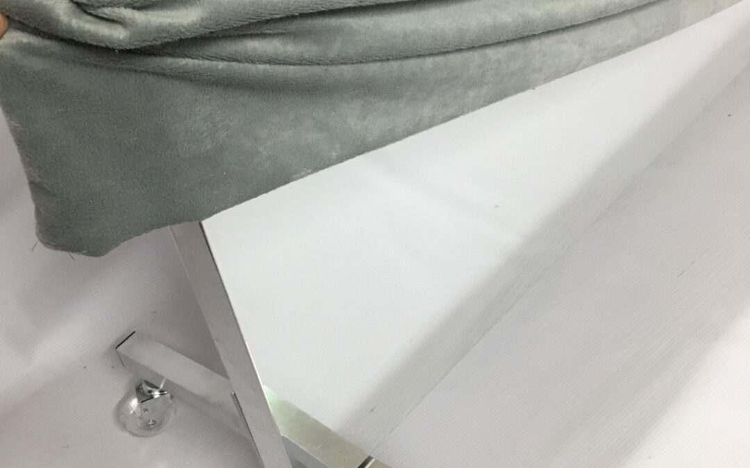 New Soft Felt Glassless Mirror Cover – Protect & Preserve Your Mirror!