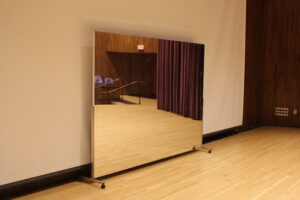 Horizontal Free Standing Rolling Glassless Mirror